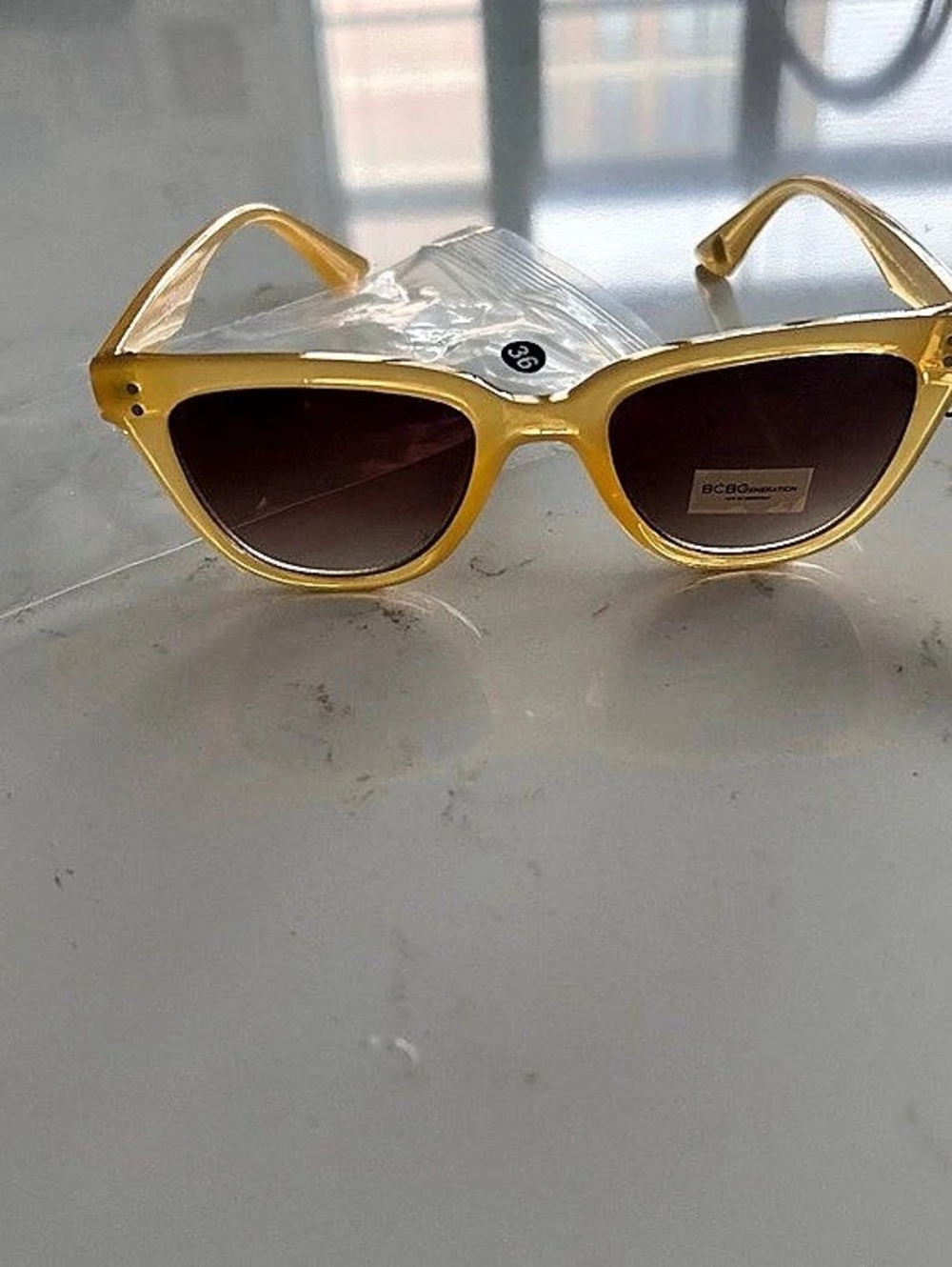 BCBGeneration Yellow & Brown Sunglasses NWT